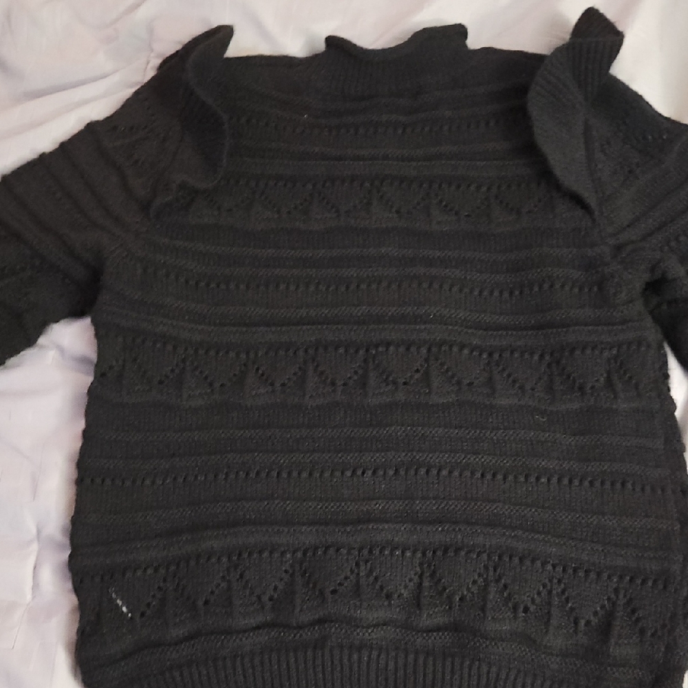 SHEIN Black Textured Turtleneck Sweater